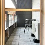 Apartment Explore *